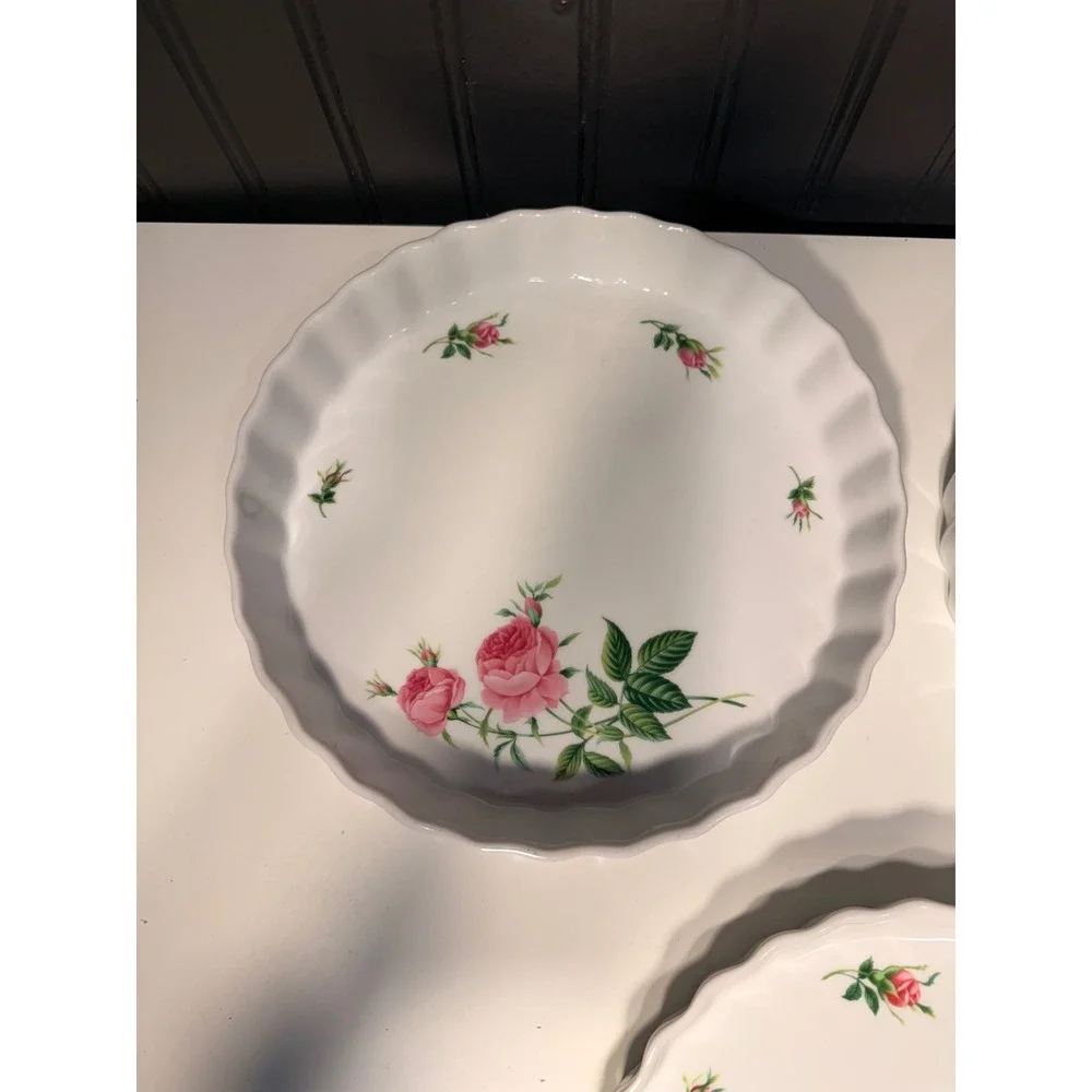 Set of 3 Christineholm Rose Floral Porcelain Quiche Tart Pans 9.5 Inch Fluted